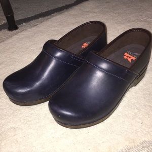 Dansko Pro XP size 39
